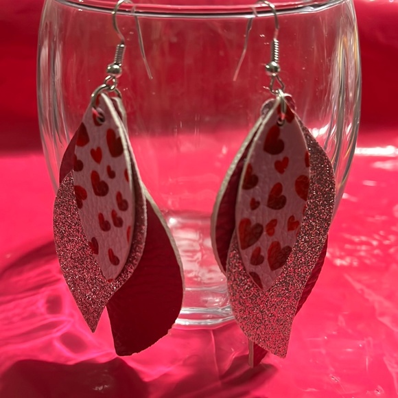 Unu Jewelry - Faux leather earrings